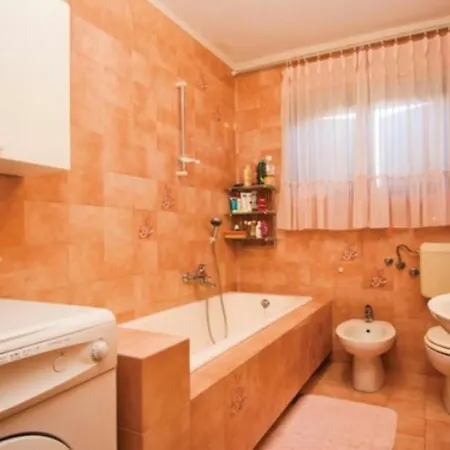 Apartamento Ema